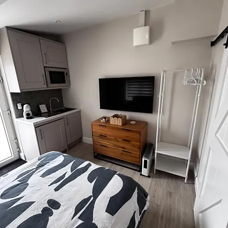 Saoirse New Cosy 1 Bedroom En Apartament